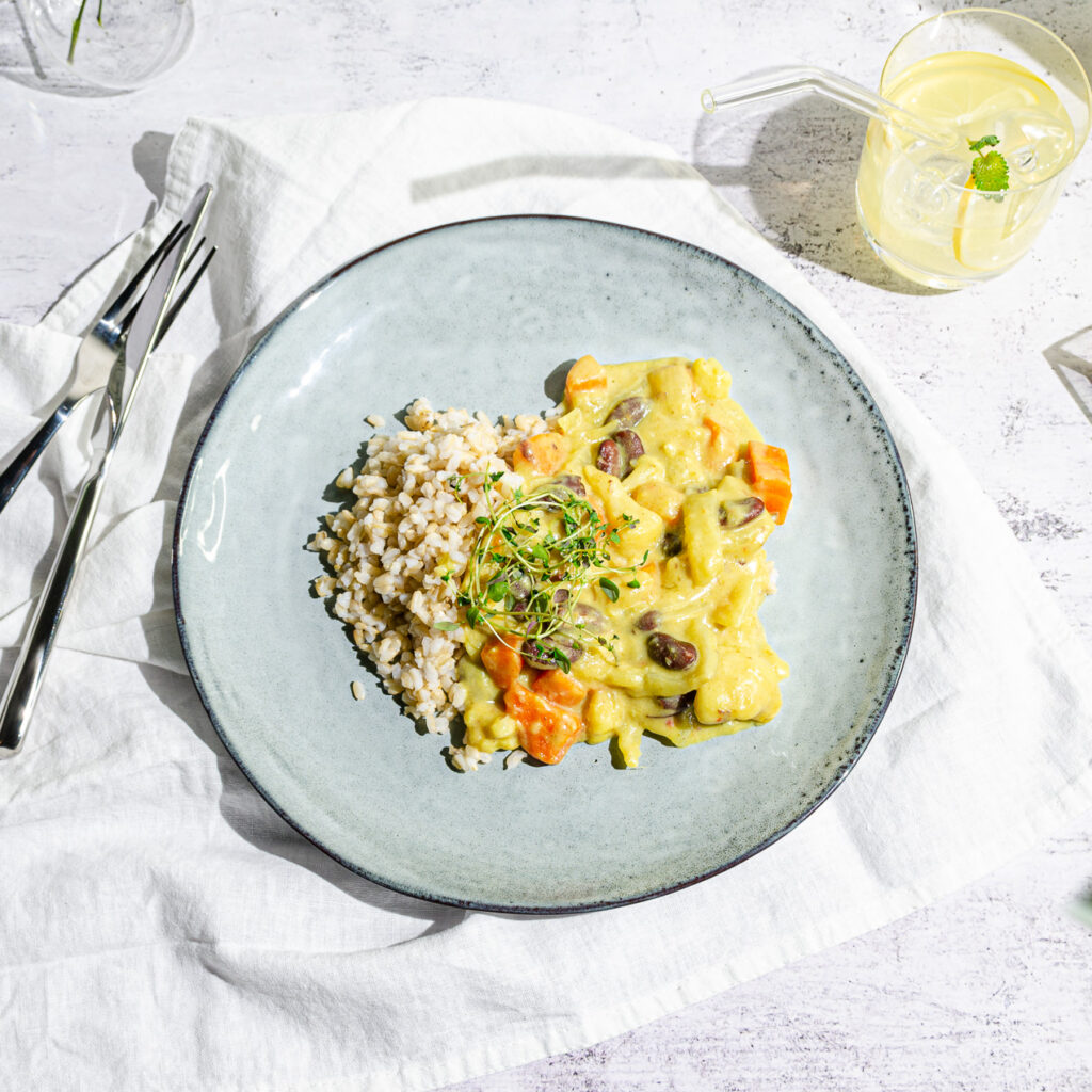 Fänkålsgryta med kidneybönor, chili, vitlök & kokosmjölk samt råris