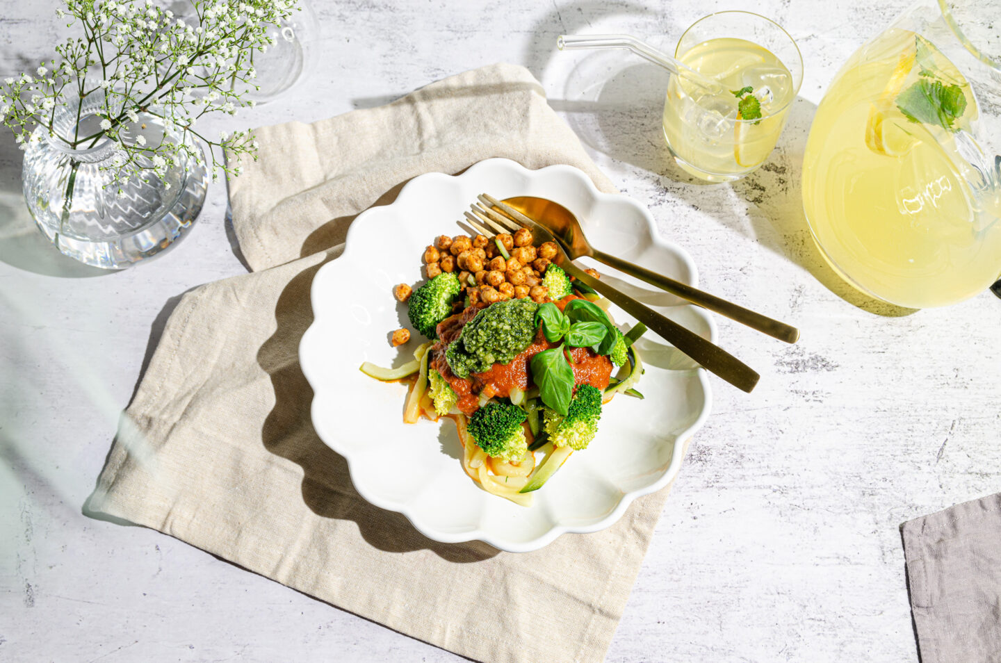 Zuccchinipasta-med-tomatsas