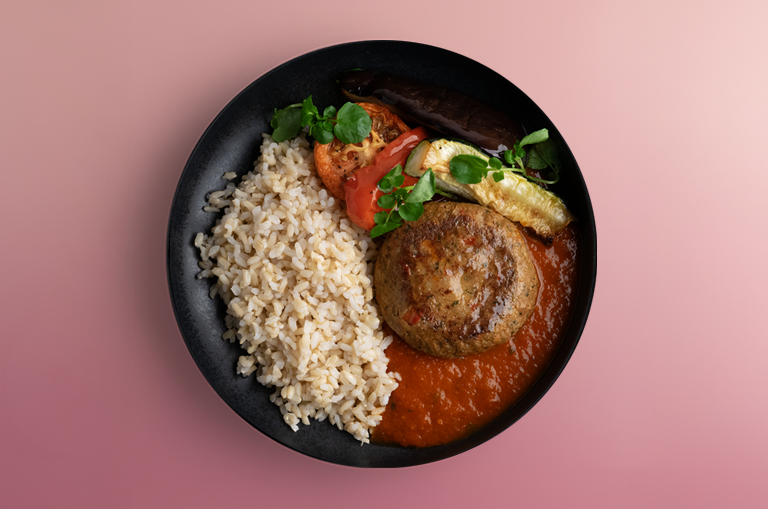 SL_glutenfri_libanesiska_ärtbiffar_tomatsås_grillad_grönsaker